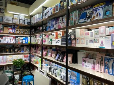 夫妻17年開始創業,直面疫情和電商的中小商戶,如何能夠撥云見光